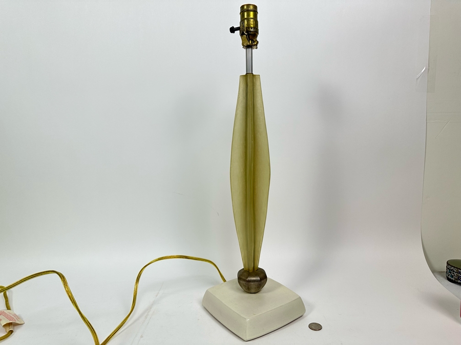 Vintage Table Lamp No Harp / No Shade 24H