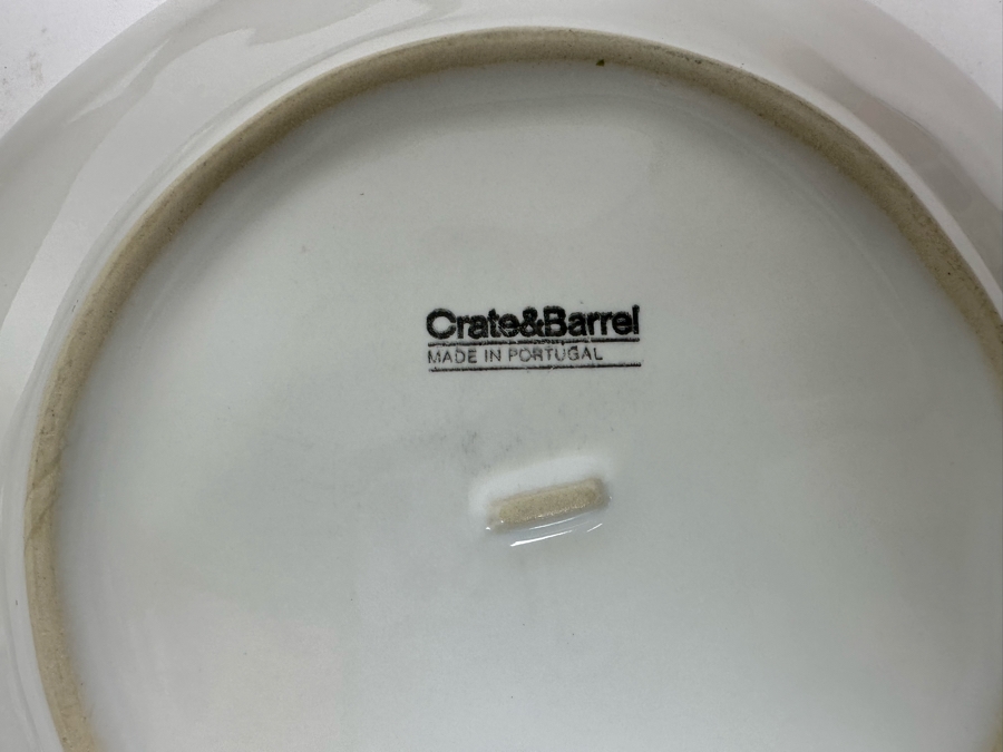 (5) 8' Bird Motif Crate & Barrel Plates Made In Portugal [Photo 6]
