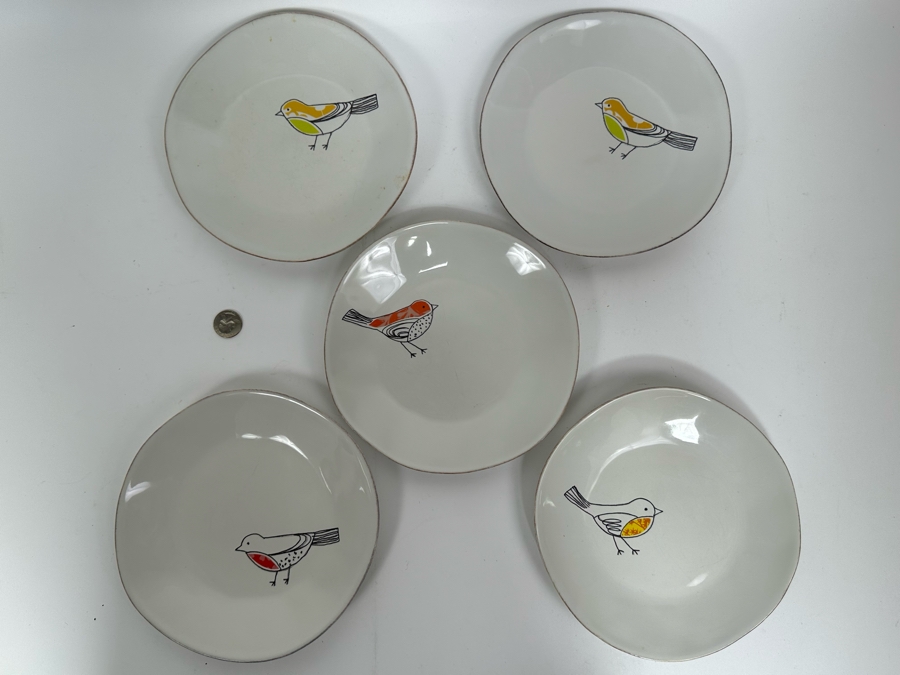 (5) 8' Bird Motif Crate & Barrel Plates Made In Portugal [Photo 2]