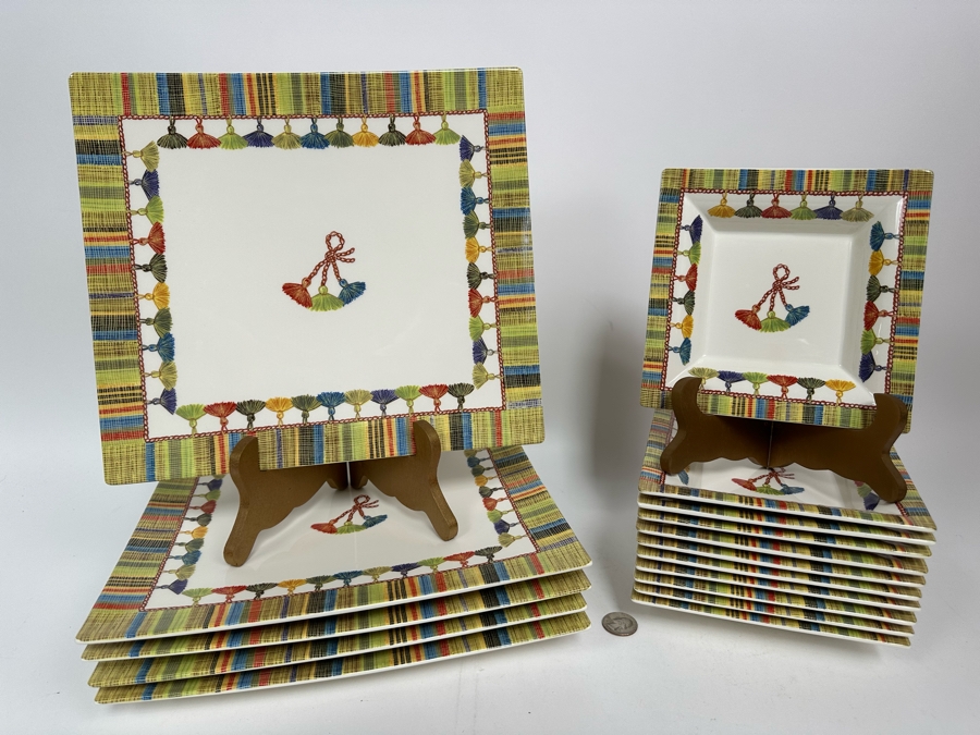 Taffetas Gien France (5) Rectangular Platter Plates 11.5 X 10.5 And (11) Square Bowls 6.5 X 6.5 Estimate $500 [Photo 2]