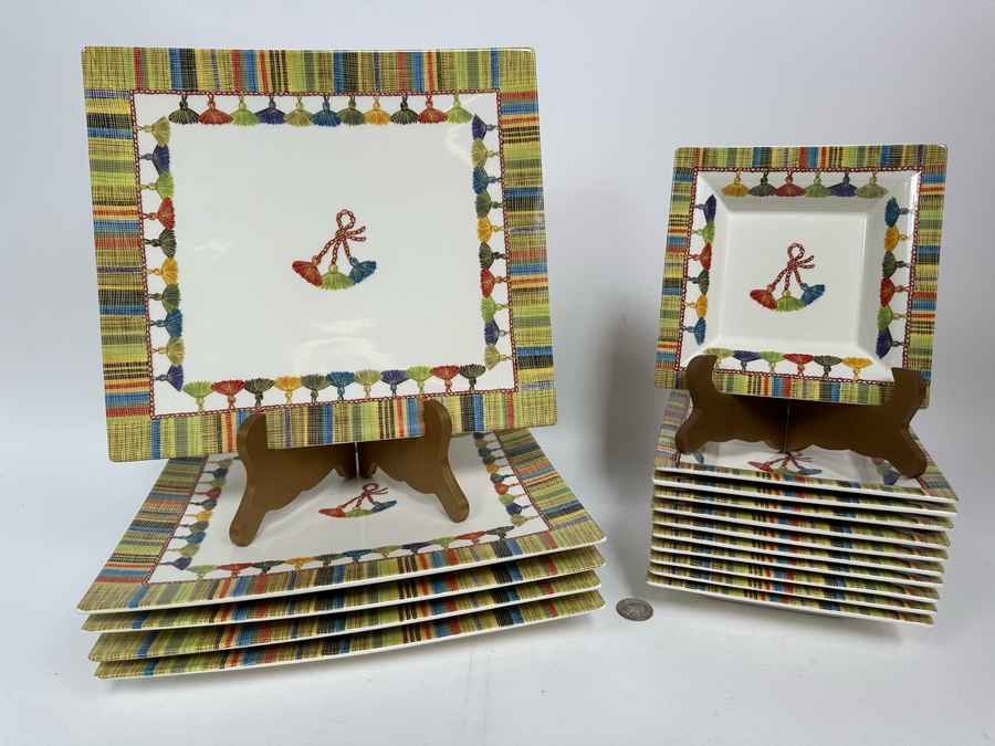 Taffetas Gien France (5) Rectangular Platter Plates 11.5 X 10.5 And (11) Square Bowls 6.5 X 6.5 Estimate $500 [Photo 3]