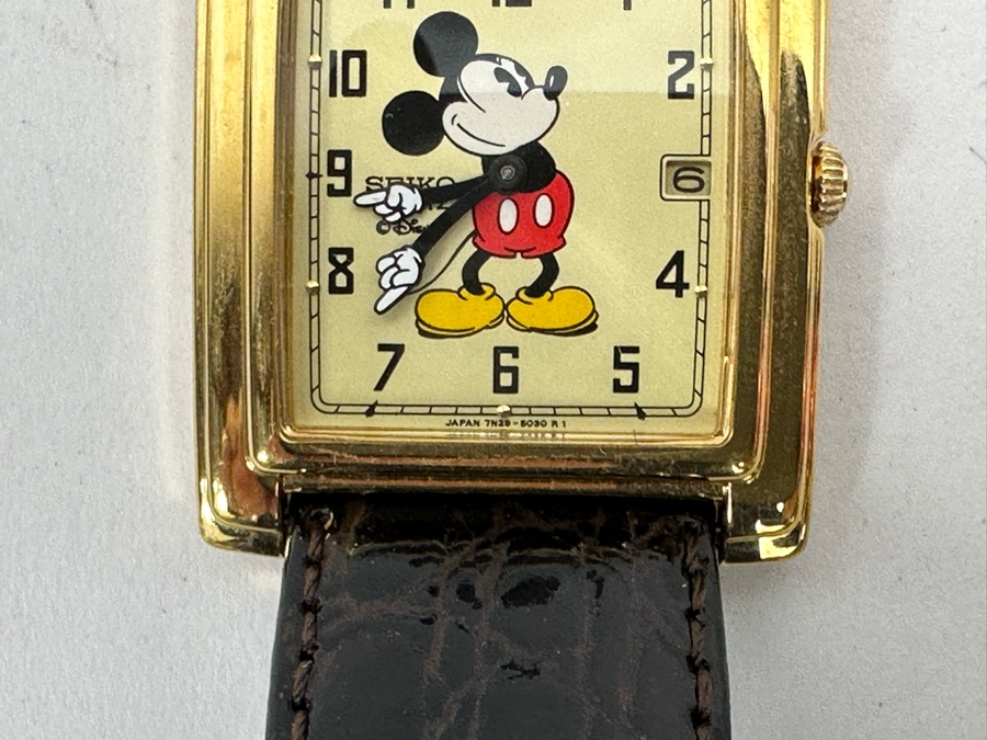 New Vintage SEIKO Disney Mickey Mouse Watch [Photo 4]