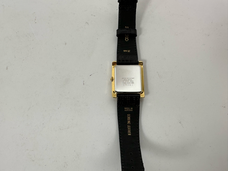 New Vintage SEIKO Disney Mickey Mouse Watch [Photo 5]