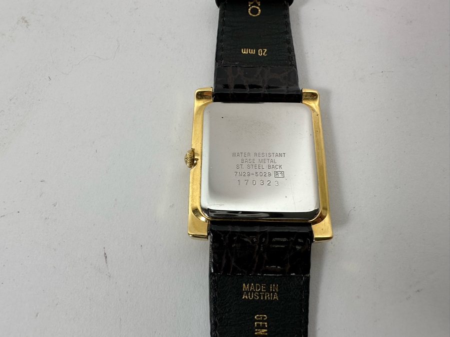 New Vintage SEIKO Disney Mickey Mouse Watch [Photo 6]