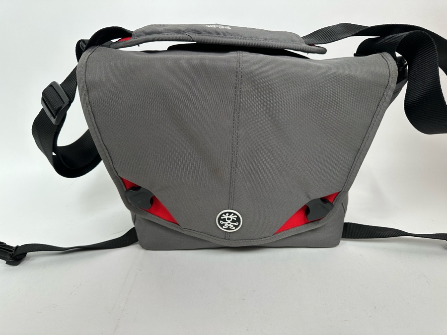 Crumpler Australian Designed Bag 12W X 10H [Photo 3]