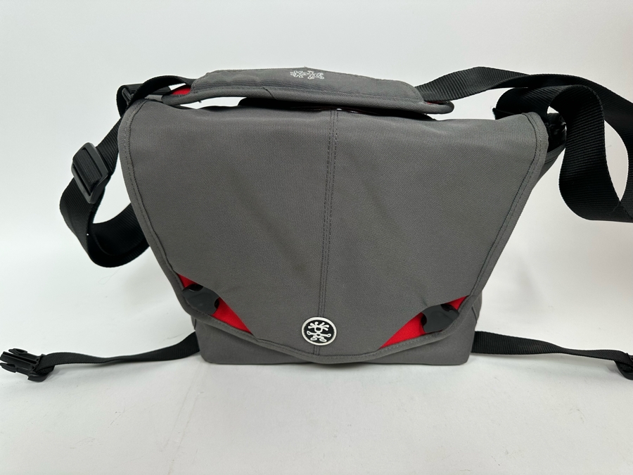 Crumpler Australian Designed Bag 12W X 10H [Photo 2]
