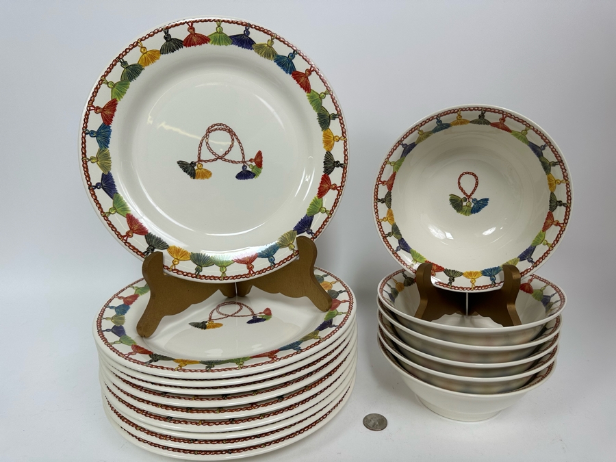 Taffetas Gien France (10) Dinner Plates 10.5R And (6) Bowls 7R Estimate $1,240 [Photo 3]
