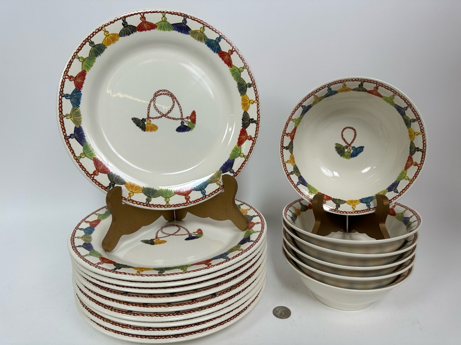 Taffetas Gien France (10) Dinner Plates 10.5R And (6) Bowls 7R Estimate $1,240 [Photo 2]