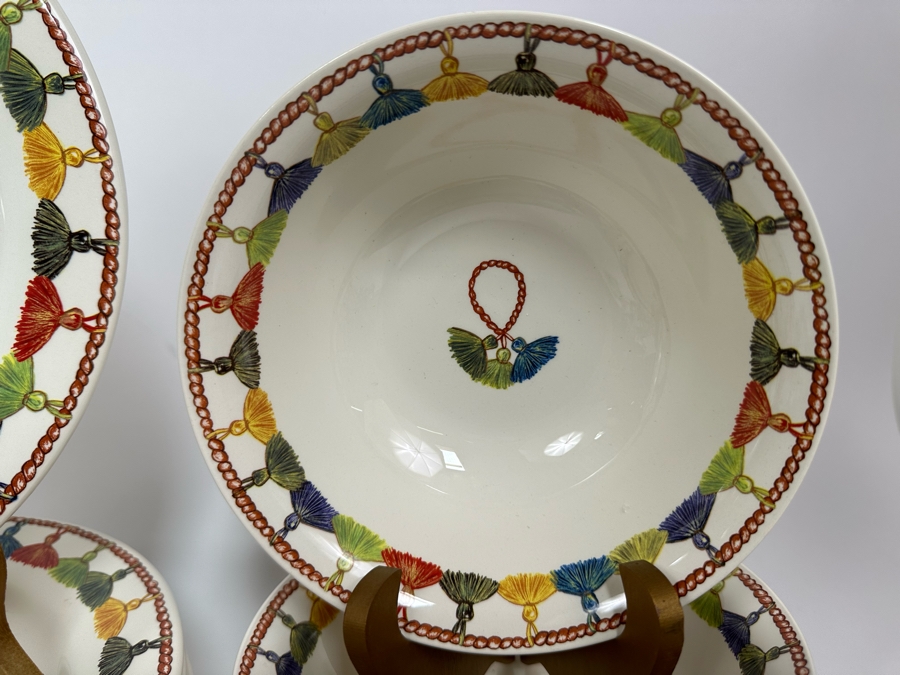 Taffetas Gien France (10) Dinner Plates 10.5R And (6) Bowls 7R Estimate $1,240 [Photo 6]