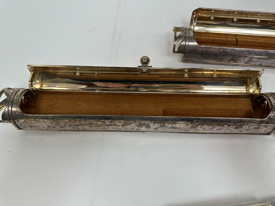 Swed Masters Workshop Victorinox Signed Carving Knife With Signed Presentation Case And Four Signed Swed Masters Workshop Salt Shakers With Signed Presentation Case By Yossi Swed, Jerusalem [Photo 23]