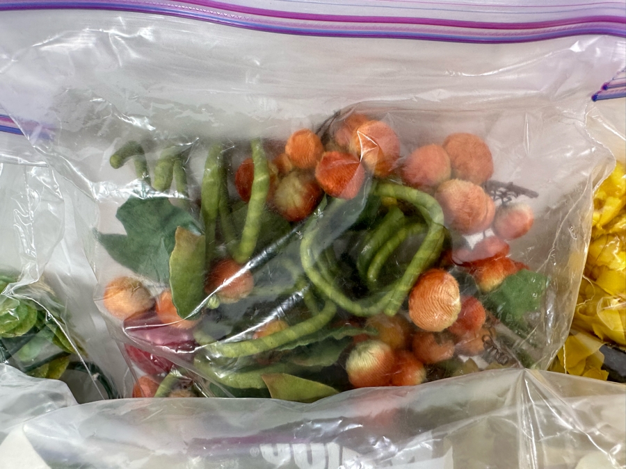 Collection Of Napkin Rings [Photo 11]