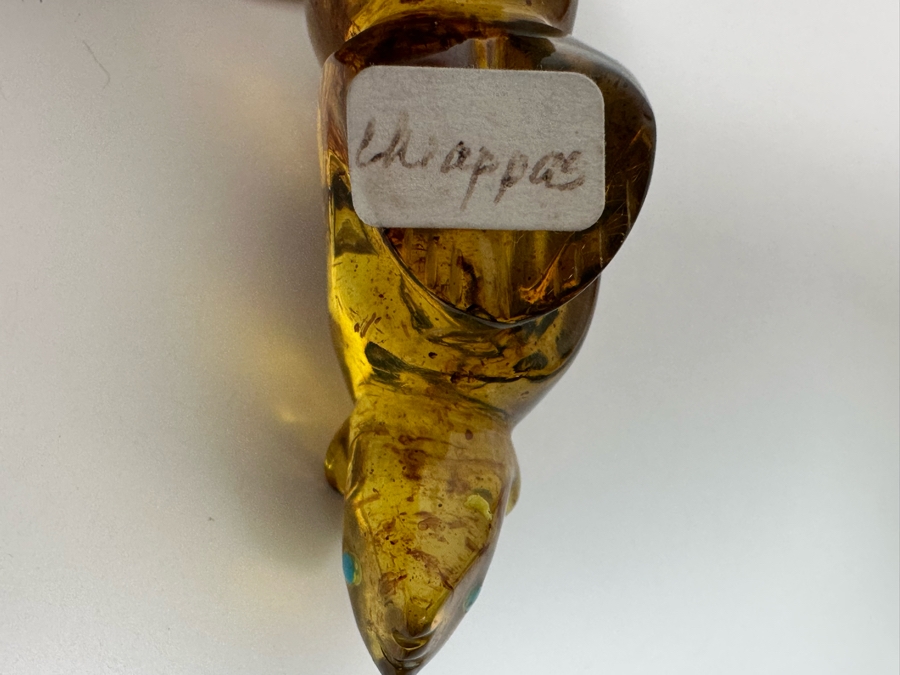 Native American Zuni Fetish Amber Carving Of Bear Retails $150 [Photo 10]