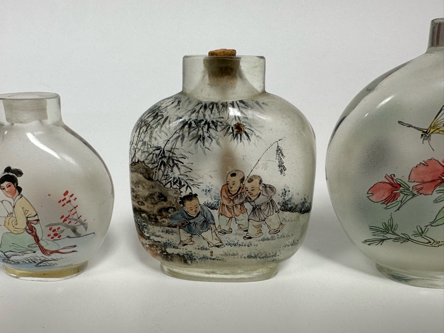 (4) Chinese Reverse Painted Snuff Bottles [Photo 12]
