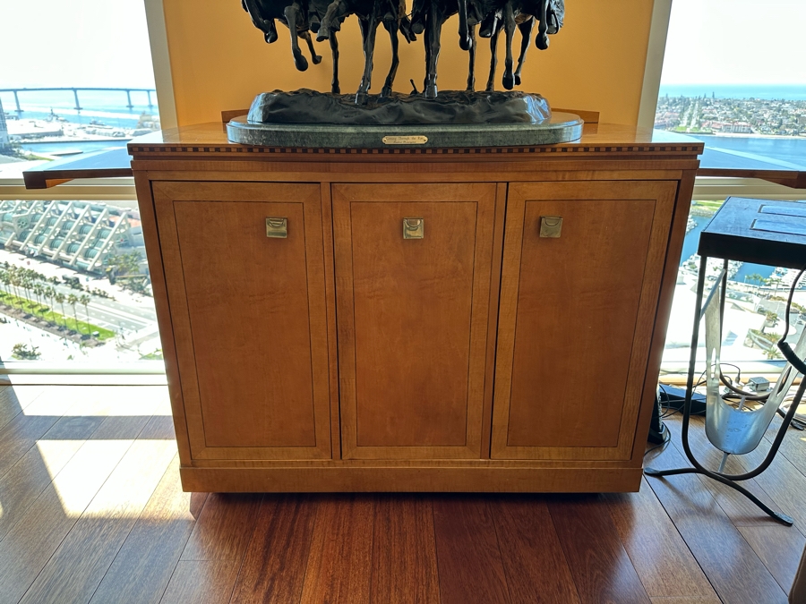 Hickory White Buffet Server With Pull Out Trays And Silverware Storage 43W X 20.5D X 34H [Photo 6]