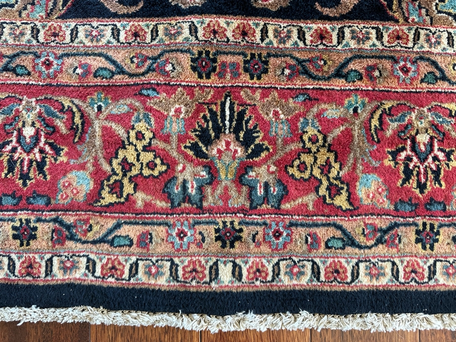 Hand Knotted Wool Persian Area Rug 69' X 111' [Photo 5]