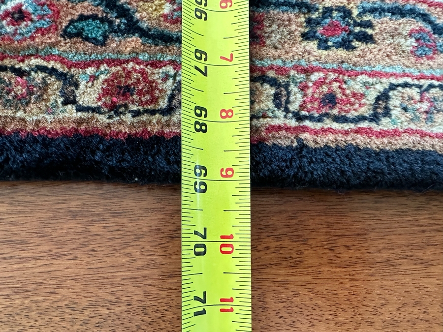 Hand Knotted Wool Persian Area Rug 69' X 111' [Photo 12]