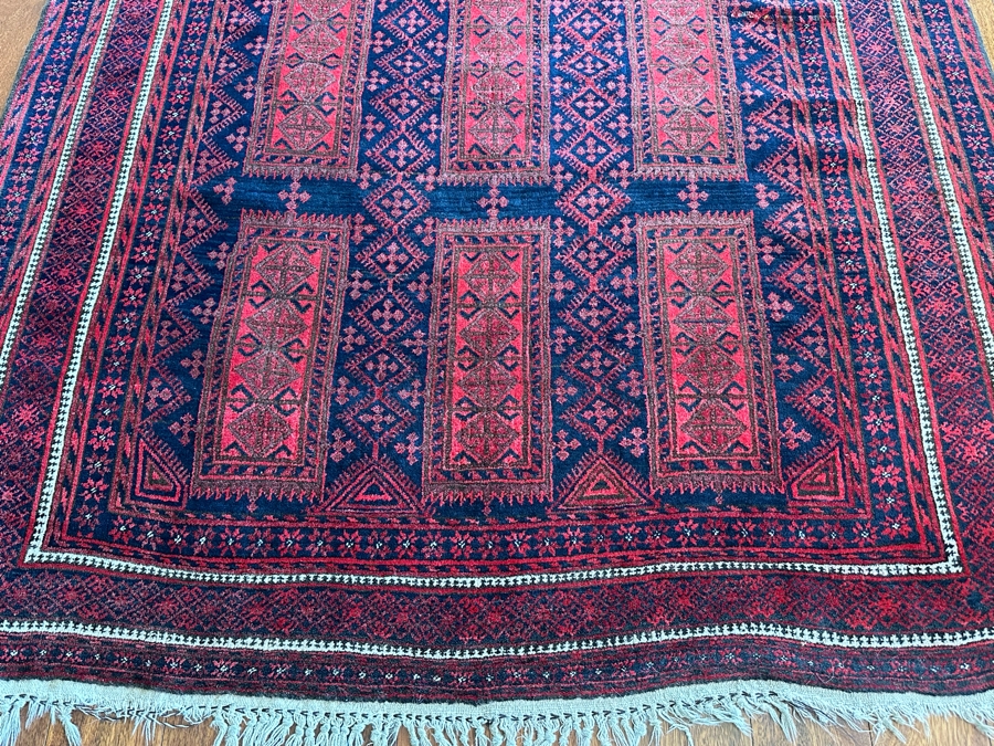 Hand Knotted Wool Persian Area Rug 61' X 100' [Photo 5]