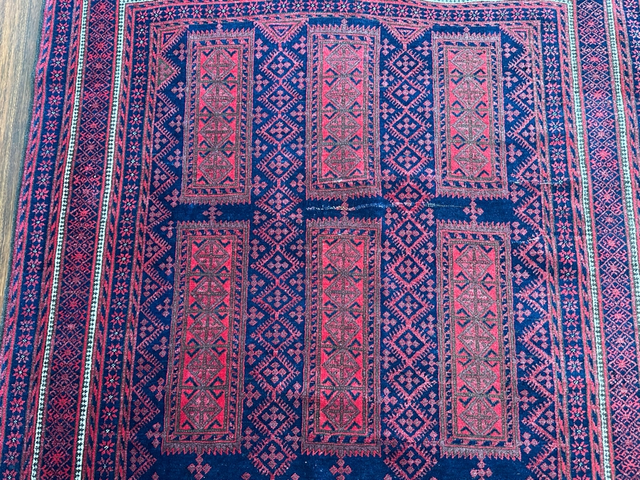 Hand Knotted Wool Persian Area Rug 61' X 100' [Photo 8]