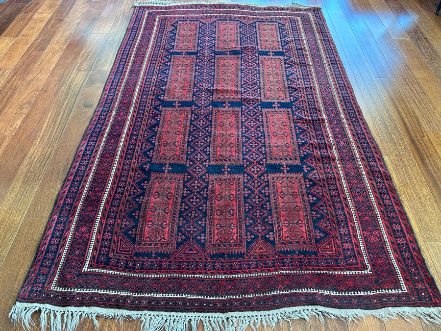 Hand Knotted Wool Persian Area Rug 61' X 100' [Photo 1]