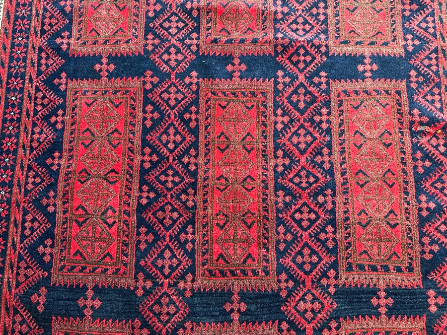 Hand Knotted Wool Persian Area Rug 61' X 100' [Photo 7]