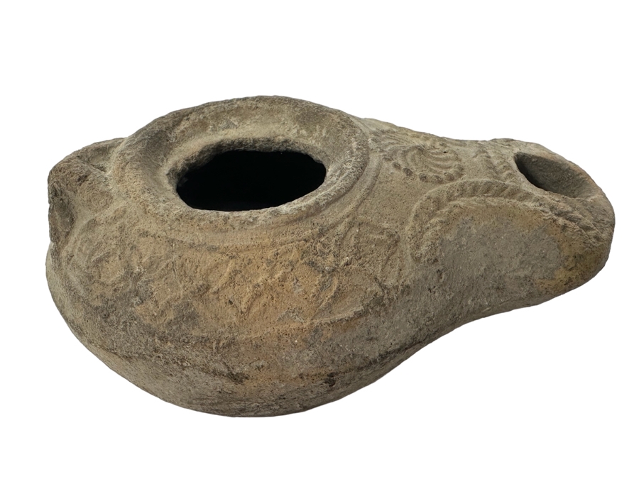 Ancient Biblical Times Clay Roman Oil Lamp Antiquity With Ornate Design 3W X 2D X 1.5H Estimate $150-$300 [Photo 1]