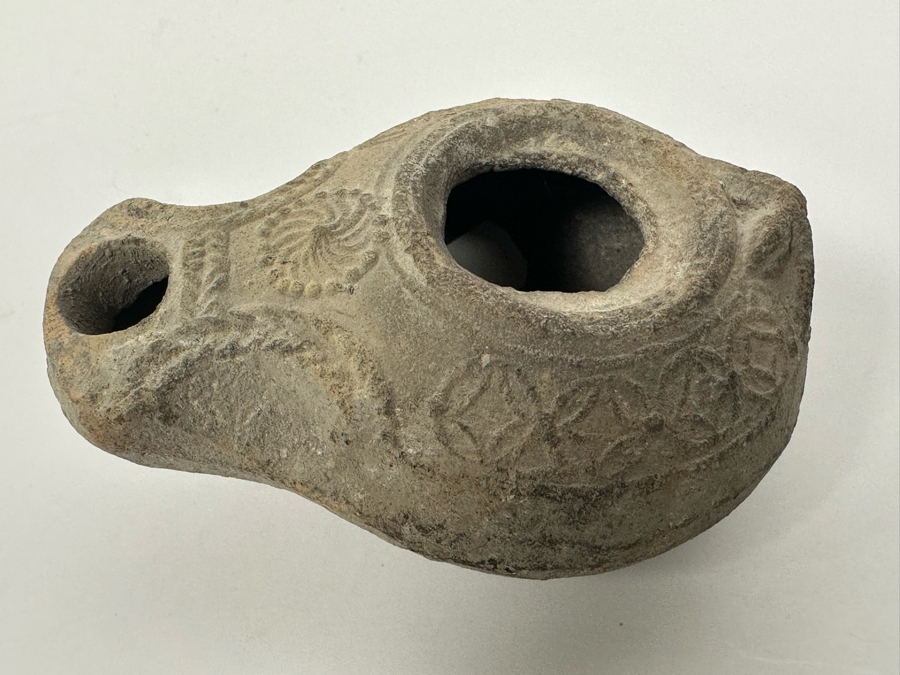 Ancient Biblical Times Clay Roman Oil Lamp Antiquity With Ornate Design 3W X 2D X 1.5H Estimate $150-$300 [Photo 22]