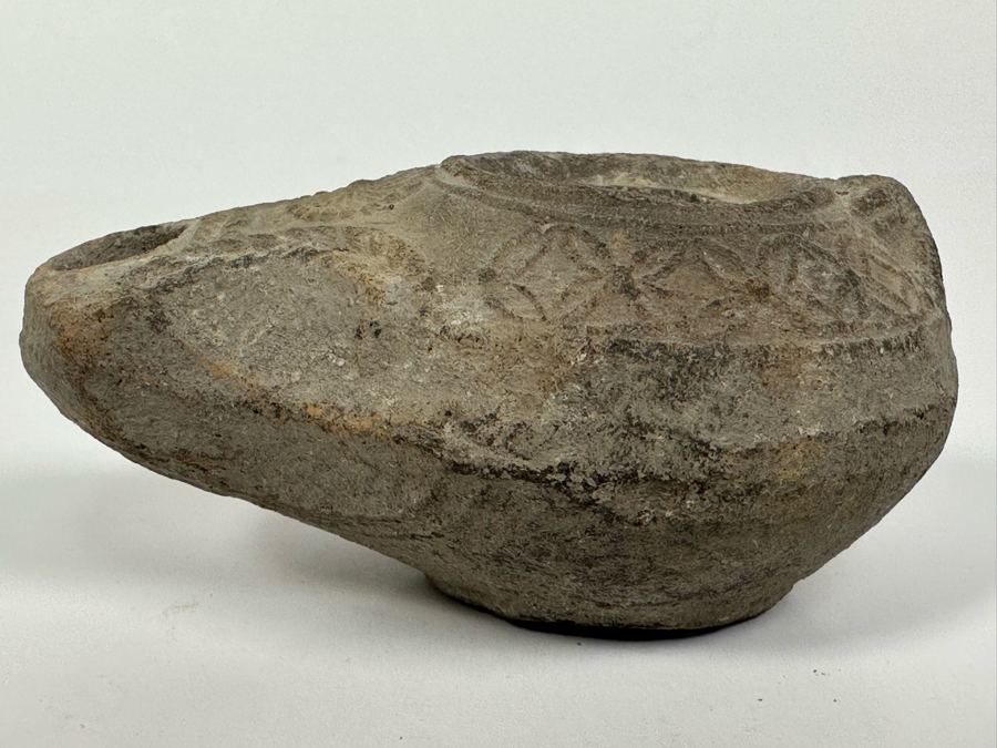 Ancient Biblical Times Clay Roman Oil Lamp Antiquity With Ornate Design 3W X 2D X 1.5H Estimate $150-$300 [Photo 17]