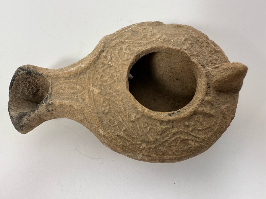 Ancient Biblical Times Clay Oil Lamp Antiquity With Ornate Design 3 X 2 Estimate $150-$300 [Photo 2]