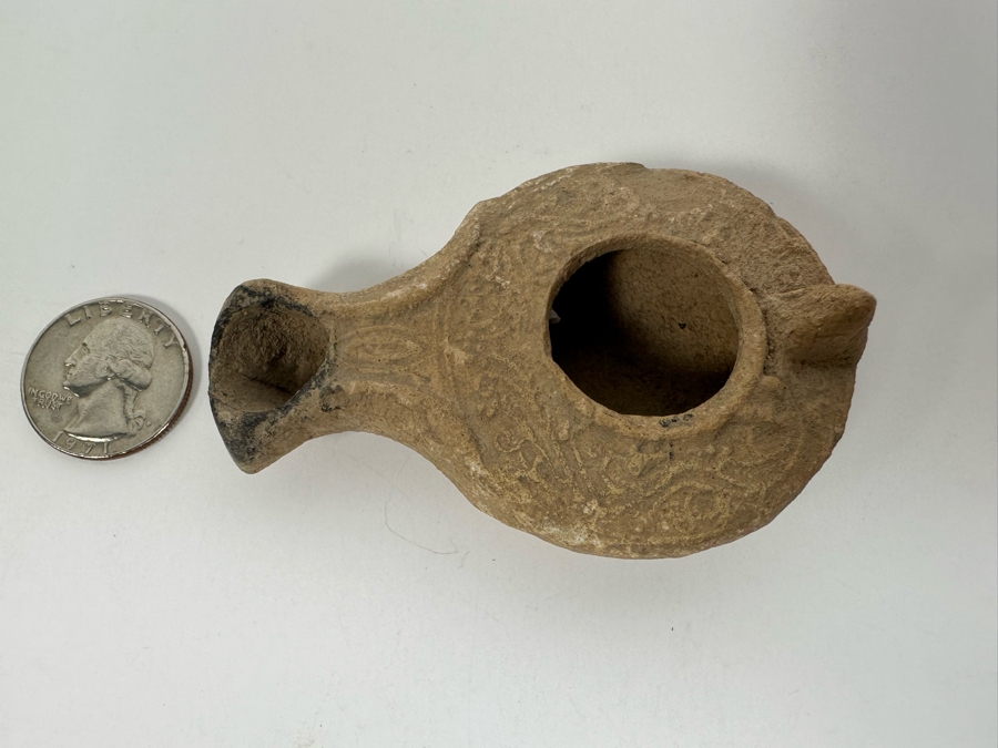 Ancient Biblical Times Clay Oil Lamp Antiquity With Ornate Design 3 X 2 Estimate $150-$300 [Photo 15]