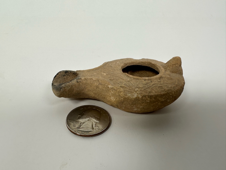 Ancient Biblical Times Clay Oil Lamp Antiquity With Ornate Design 3 X 2 Estimate $150-$300 [Photo 16]