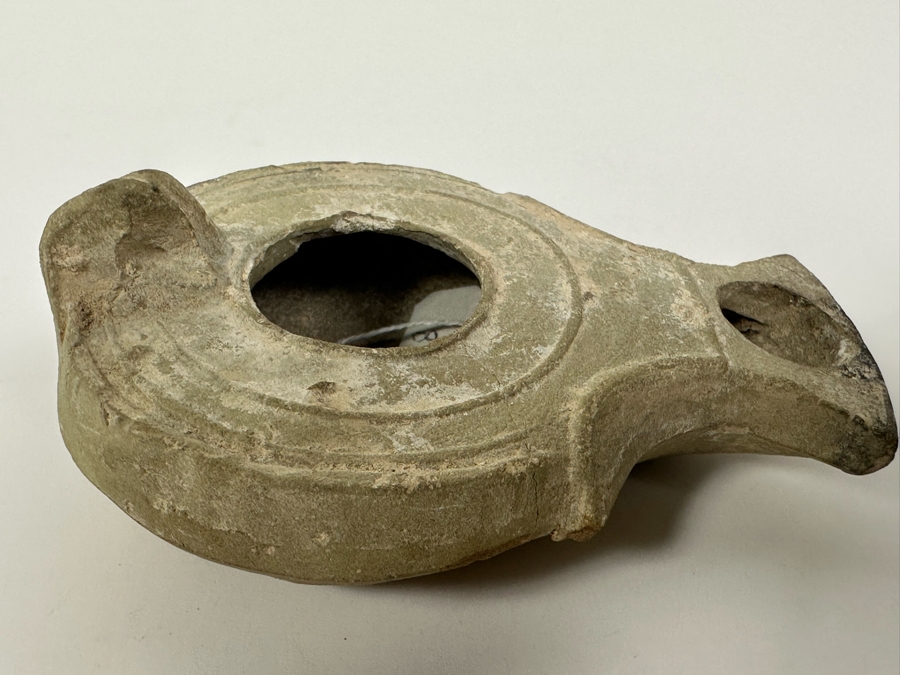 Ancient Biblical Times Clay Oil Lamp Antiquity 3W X 2D X 1H Estimate $150-$300 [Photo 3]