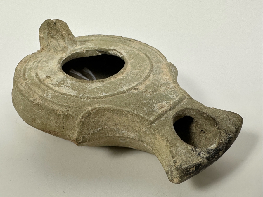 Ancient Biblical Times Clay Oil Lamp Antiquity 3W X 2D X 1H Estimate $150-$300 [Photo 4]