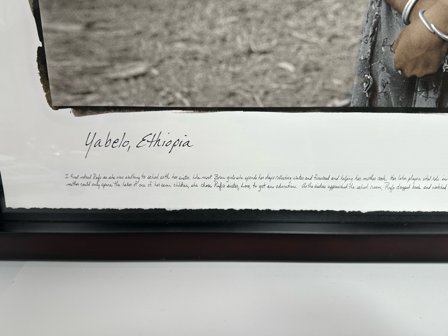 Phil Borges Limited Edition Photograph From Yabelo, Ethiopia Titled Rufo 7 23.5 X 25.5 Framed 27.5 X 28.5 Edition 32 Of 35 Plus Signed Phil Borges Hardcover Book Retails $4,200 [Photo 7]