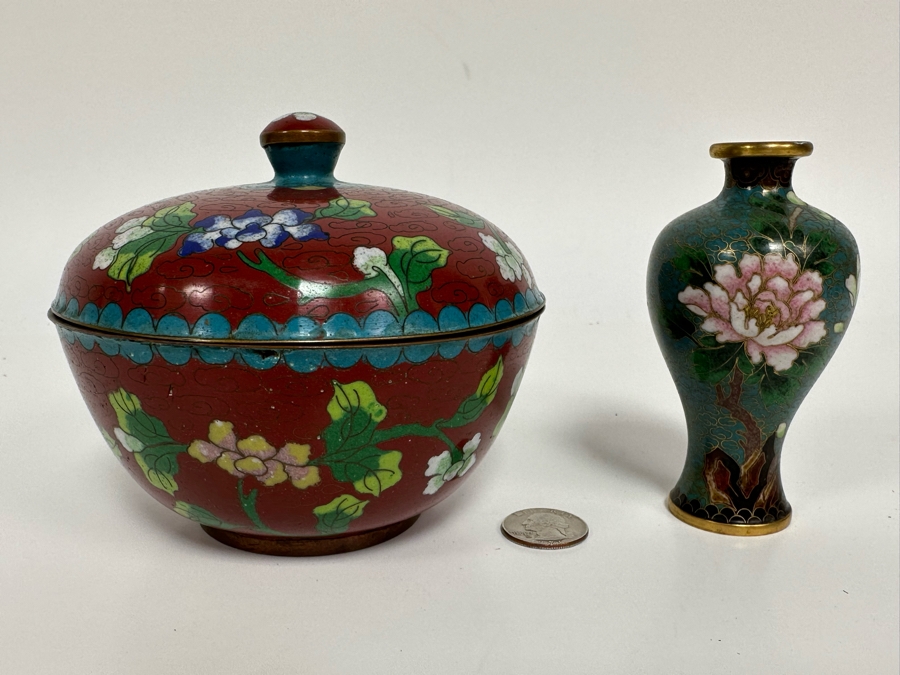 Chinese Cloisonne Lidded Jar 5W X 4.5H And Bud Vase 4H [Photo 3]
