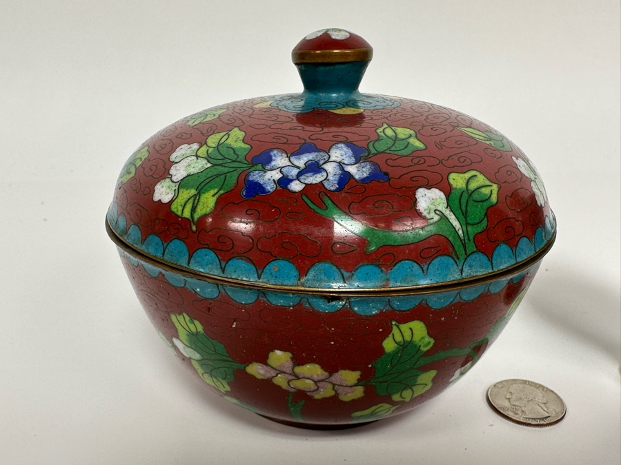Chinese Cloisonne Lidded Jar 5W X 4.5H And Bud Vase 4H [Photo 5]