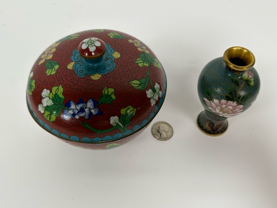 Chinese Cloisonne Lidded Jar 5W X 4.5H And Bud Vase 4H [Photo 4]