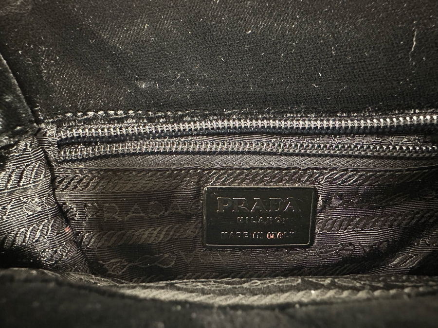 PRADA Handbag 7.5 X 9 [Photo 6]