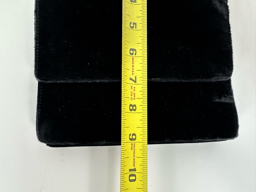 PRADA Handbag 7.5 X 9 [Photo 9]