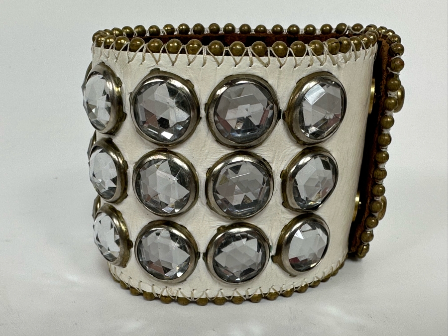 Betsey Johnson Bracelet 7L [Photo 3]