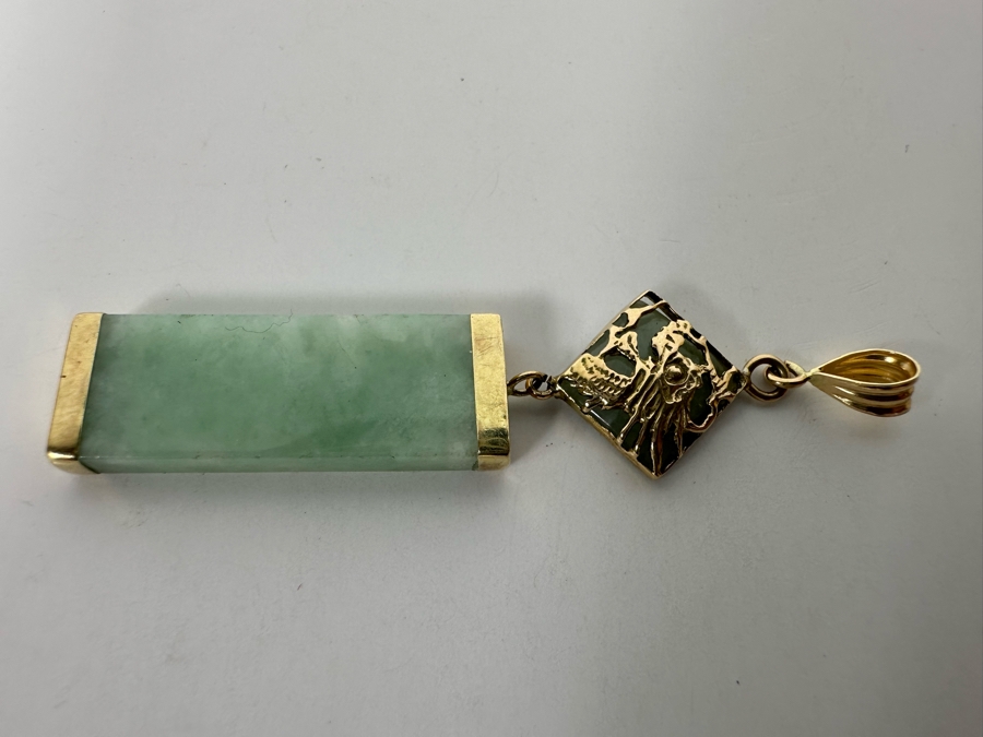 14K Gold Jade Pendant 2” 5g