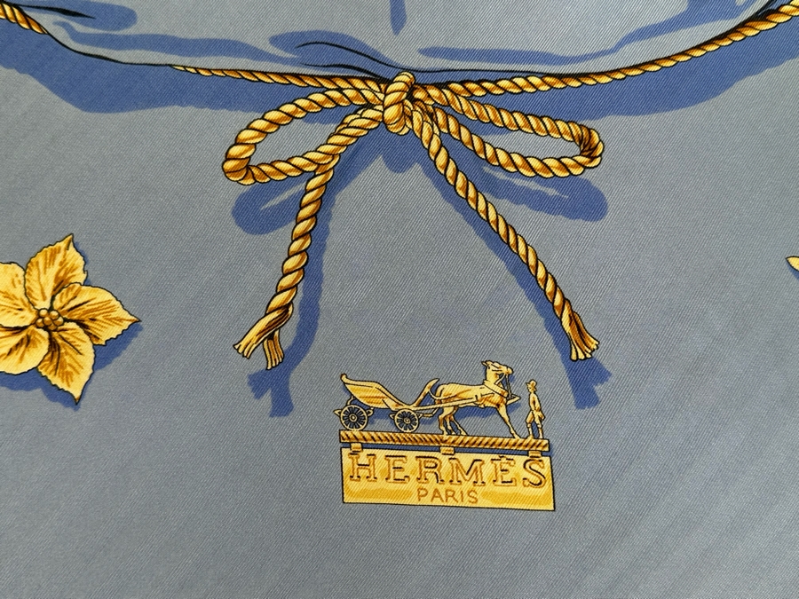 Hermes Paris Silk Scarf Clips By Rybal 35 X 33.5 [Photo 6]