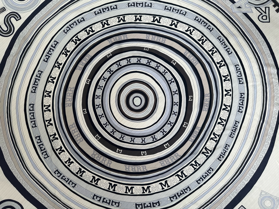 Hermes Paris Silk Scarf 24 Fbg 34.5 X 33.5 [Photo 7]