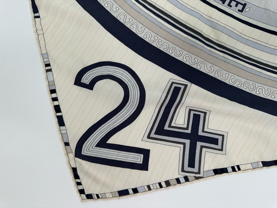 Hermes Paris Silk Scarf 24 Fbg 34.5 X 33.5 [Photo 4]