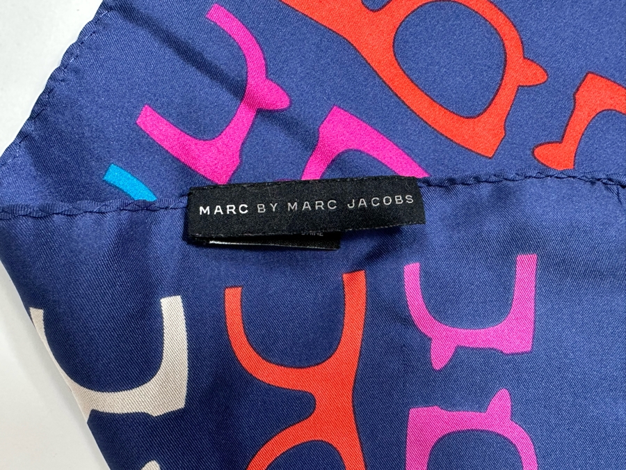 Marc By Marc Jacobs Silk Scarf 34.5 X 35 [Photo 6]