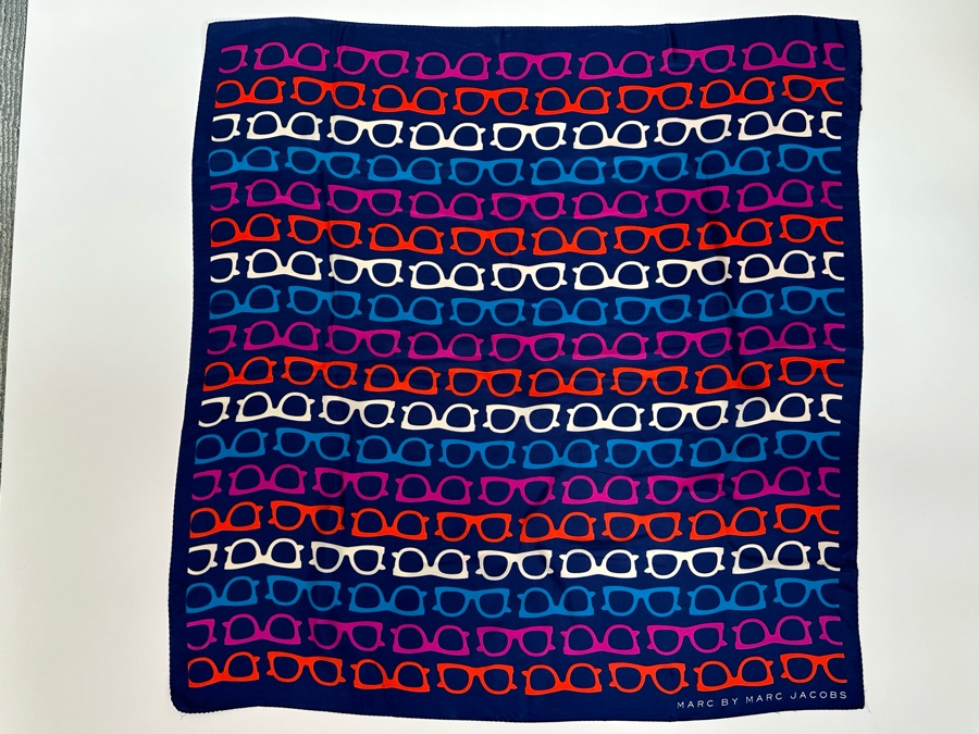 Marc By Marc Jacobs Silk Scarf 34.5 X 35 [Photo 2]