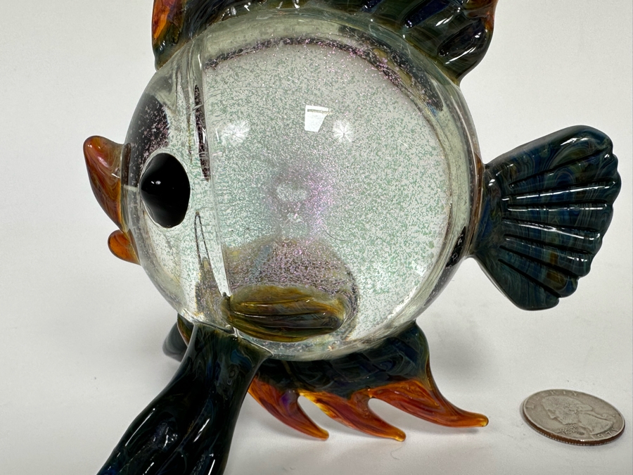 Art Glass Fish Figurine Signed HG Inside Of Turtle 4.5W X 4D X 5H [Photo 7]