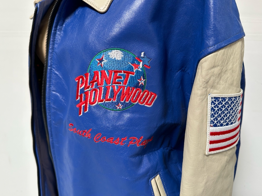 Original Planet Hollywood South Coast Plaza Leather Jacket Designed By Tony Nowak - Sleeve Hand Signed By Arnold Schwarzenegger Size XL [Photo 6]