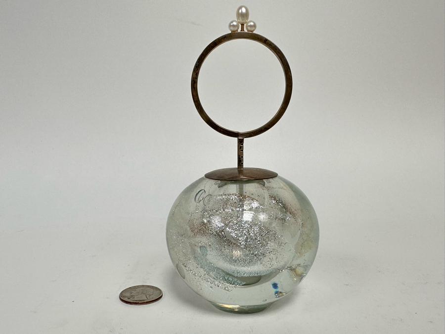 Elaine Hyde Art Glass Perfume Bottle Signed With Sterling Silver And 14K Gold Handle Featuring Pearls Finial Stopper 3W X 6H Estimate $800 [Photo 2]