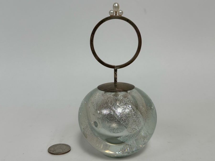 Elaine Hyde Art Glass Perfume Bottle Signed With Sterling Silver And 14K Gold Handle Featuring Pearls Finial Stopper 3W X 6H Estimate $800 [Photo 5]