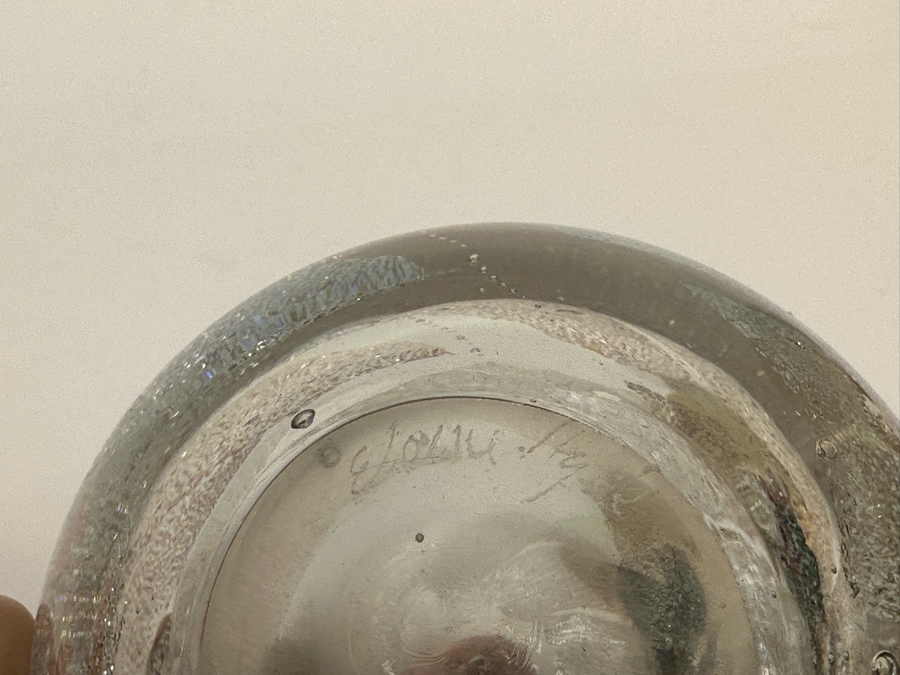 Elaine Hyde Art Glass Perfume Bottle Signed With Sterling Silver And 14K Gold Handle Featuring Pearls Finial Stopper 3W X 6H Estimate $800 [Photo 18]